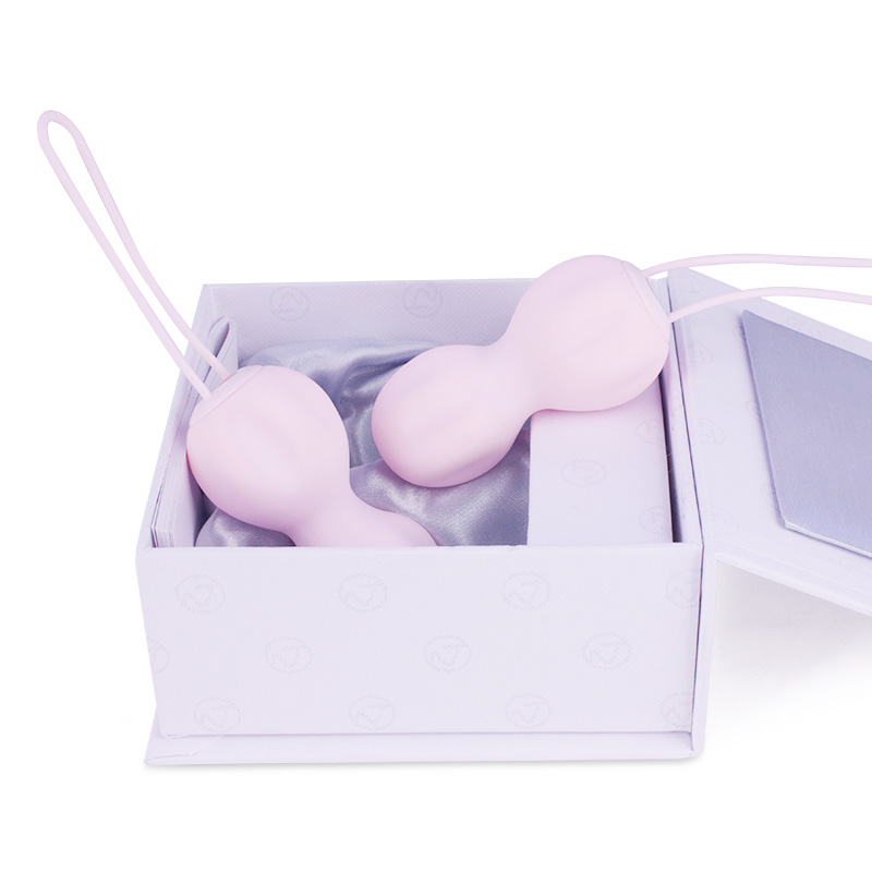 Вагінальні кульки Nomi Tang IntiMate Plus Вага: 83гр і 139гр Колір: сакура
