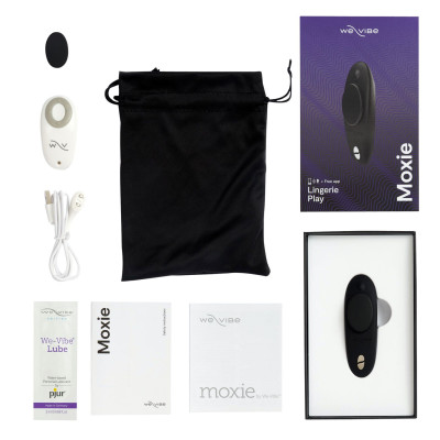 Смарт-вібратор у трусики We-Vibe Moxie Satin Black з пультом ДУ