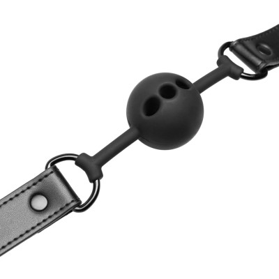Кляп Bedroom Fantasies Ball Gag Breathable Silicone, чорна