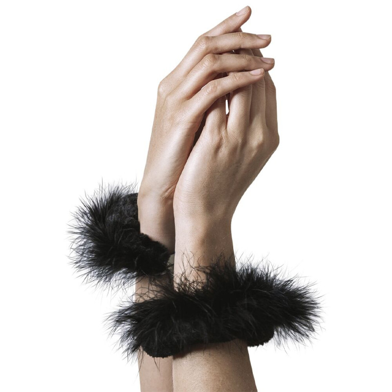 Наручники металеві Adrien Lastic Handcuffs Black з чорної пухнастою обробкою