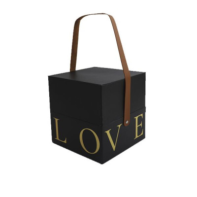 Подарункова коробка з ручкой LOVE чорна, L - 18,5х18,5х19 см