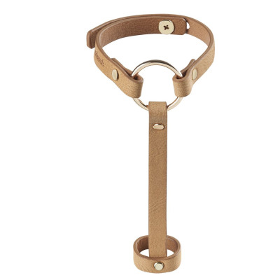 Пара браслетів на зап'ястя та палець Bijoux Indiscrets MAZE Hand Bracelet Harness Brown, еко шкіра
