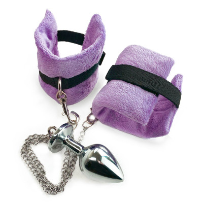 Наручники с анальной пробкой Art of Sex with Metal Anal Plug M Purple