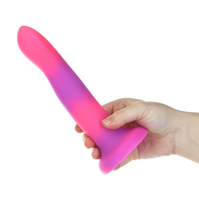 Фалоімітатор, що світиться в темряві ADDICTION - Rave - 8" Glow in the Dark Dildo - Pink Purple