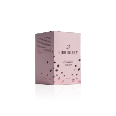 Сіль для ванни з олією насіння канабісу HighOnLove Sensual 500 г, рожева