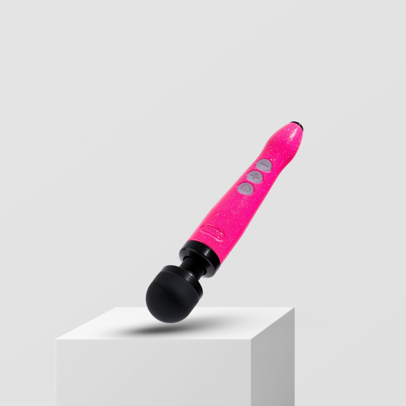 Вібромасажер DOXY Die Cast 3R Hot Pink, дуже потужний, металевий корпус, що перезаряджається.