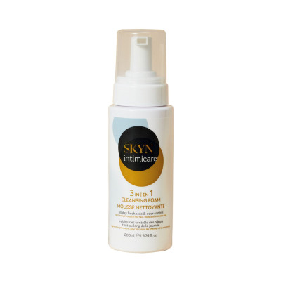 Піна для інтимного догляду SKYN Intimicare 3 в 1 Cleansing Foam 200 мл