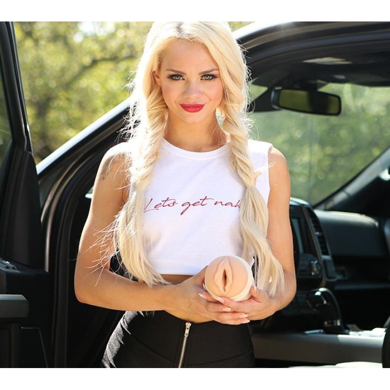 Мастурбатор Fleshlight Girls: Elsa Jean - Tasty, зі зліпка вагіни, дуже ніжний