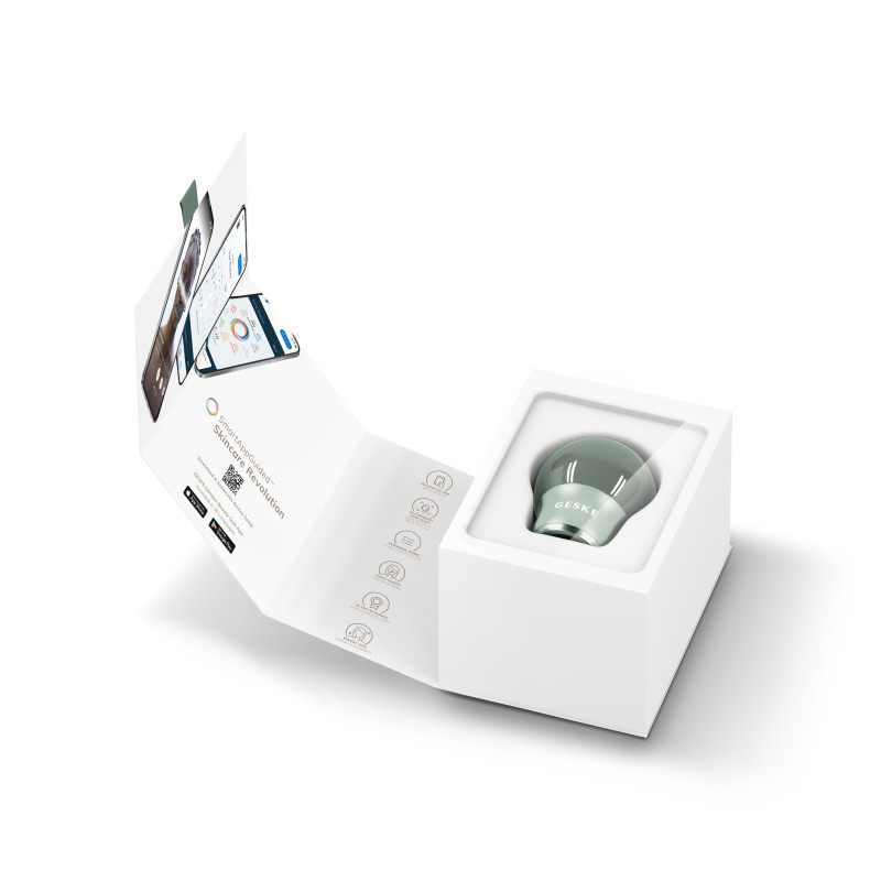 Масажер для обличчя і тіла GESKE Cool&Warm Face and Body Massager 7 в 1 green