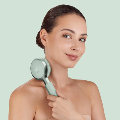 Звукова світлодіодна щітка для всього тіла GESKE Sonic LED Full-Body Brush&Intensive Exfoliator 9 в 1 green