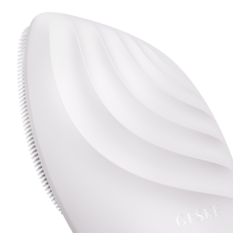 Електронна ультразвукова щітка для обличчя GESKE Sonic Facial Brush starlight