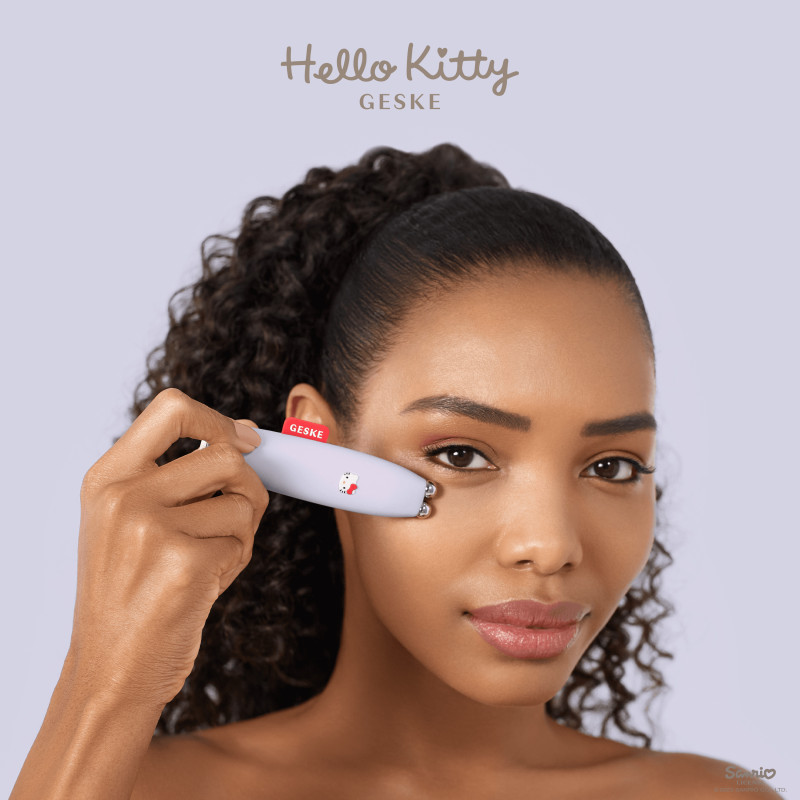 Мікрострумова ручка для підтяжки обличчя GESKE MicroCurrent Face-Lift Pen by Hello Kitty purple