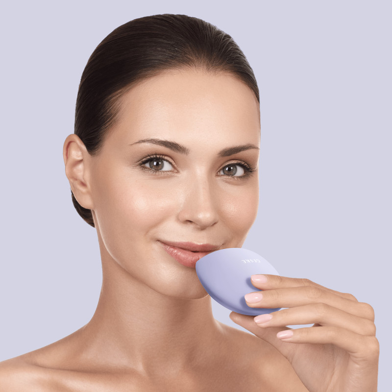 Пристрій для збільшення обʼєму губ GESKE Lip Volumizer&Booster 4 в 1 Big purple