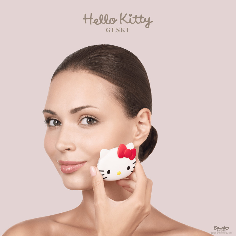 Щітка для обличчя GESKE Facial Brush 3 в 1 by Hello Kitty