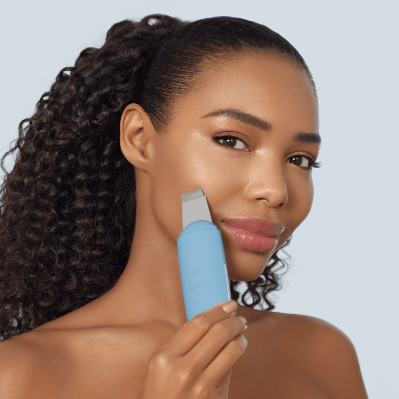 Мікрострумовий скрабер для шкіри та усунення чорних точок GESKE MicroCurrent Skin Scrubber&Blackhead Remover 9 в 1 aquamarine