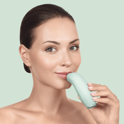 Пристрій для збільшення об'єму губ GESKE Lip Volumizer&Booster 6 в 1 green