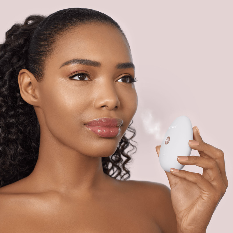 Електронний освіжувач для зволоження обличчя GESKE Facial Hydration Refresher 4 в 1 starlight