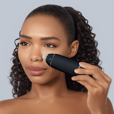 Мікродермабразійний пристрій для видалення чорних цяток GESKE MicroDermabrasion Blackhead Remover black