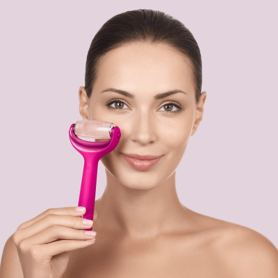 Ролер для голкової мезотерапії обличчя та тіла GESKE MicroNeedle Face&Body Roller 9 в 1 magenta