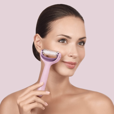 Електронний ролер для обличчя та тіла з мікроголками GESKE MicroNeedle Face&Body Roller 8 в 1 pink
