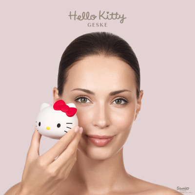 Ультразвукова щітка для обличчя GESKE Sonic Facial Brush by Hello Kitty