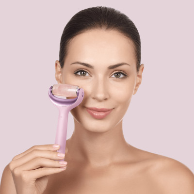 Ролер для голкової мезотерапії обличчя та тіла GESKE MicroNeedle Face&Body Roller pink