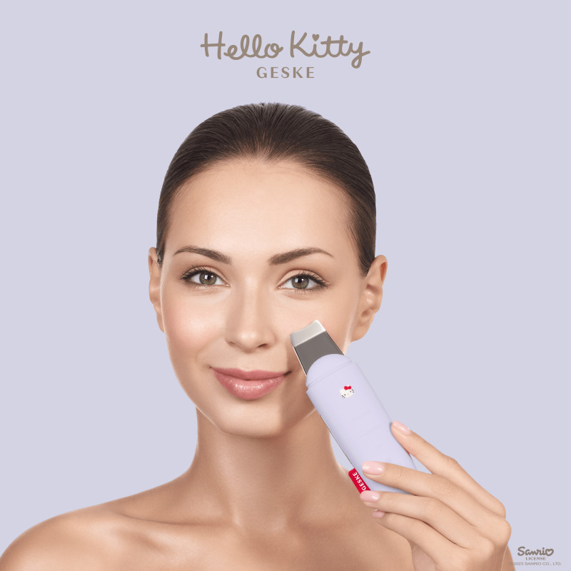 Мікрострумовий скрабер для шкіри і усунення чорних точок GESKE MicroCurrent Skin Scrubber&Blackhead Remover 9 в 1 Hello Kitty purple