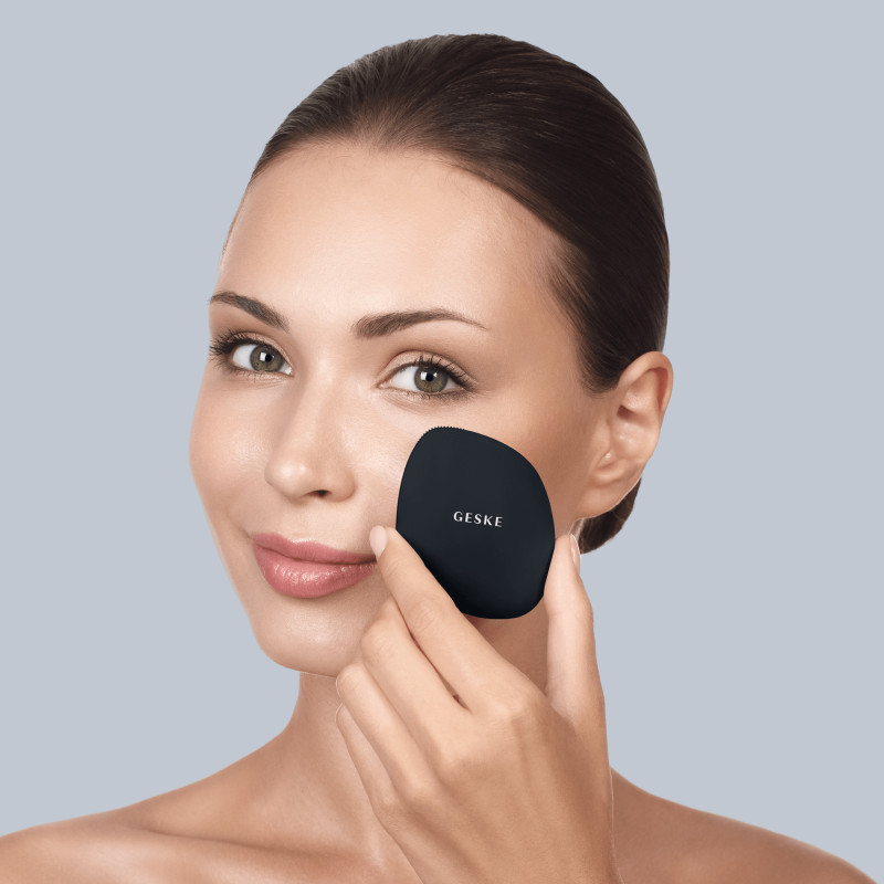 Щітка для обличчя GESKE Facial Brush 4 в 1 black