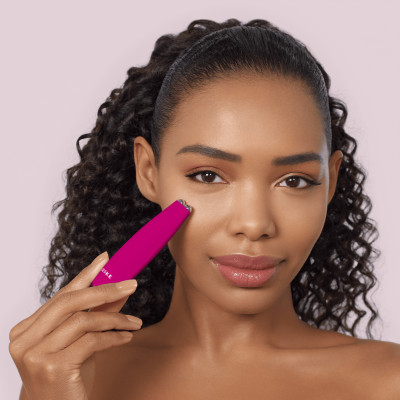 Мікрострумова ручка для підтяжки обличчя GESKE MicroCurrent Face-Lift Pen magenta