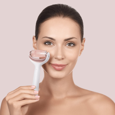 Ролер для голкової мезотерапії обличчя та тіла GESKE MicroNeedle Face&Body Roller 9 в 1 starlight
