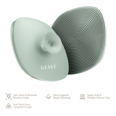 Щітка для обличчя GESKE Facial Brush 4 в 1 з тримачем green