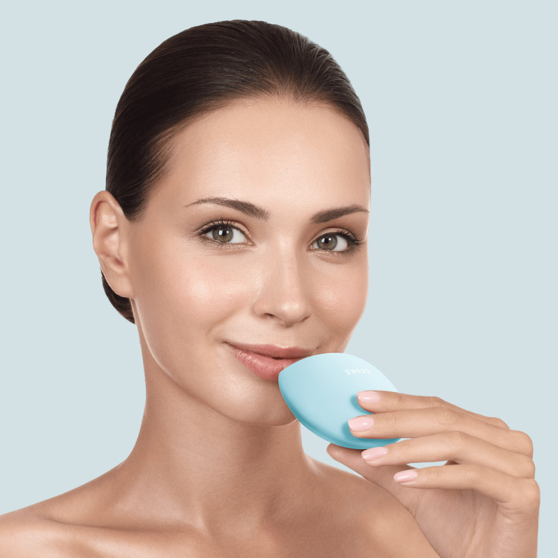 Пристрій для збільшення обʼєму губ GESKE Lip Volumizer&Booster 4 в 1 Big turquoise