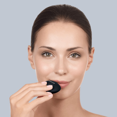 Пристрій для збільшення обʼєму губ GESKE Lip Volumizer&Booster 4 в 1 Small black