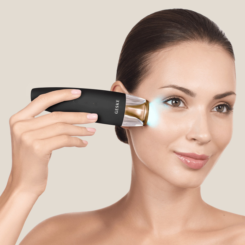 Антивіковий LED-випромінювач для відновлення шкіри обличчя GESKE Anti-Aging Skin Renewer 9 в 1 gray