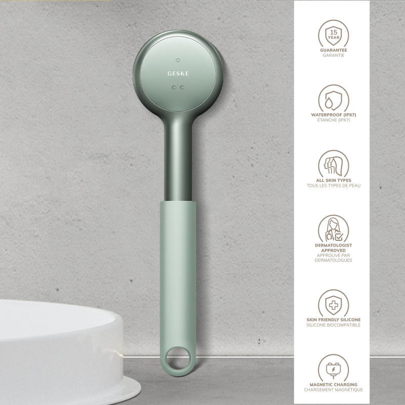 Звукова світлодіодна щітка для всього тіла GESKE Sonic LED Full-Body Brush&Intensive Exfoliator 9 в 1 green