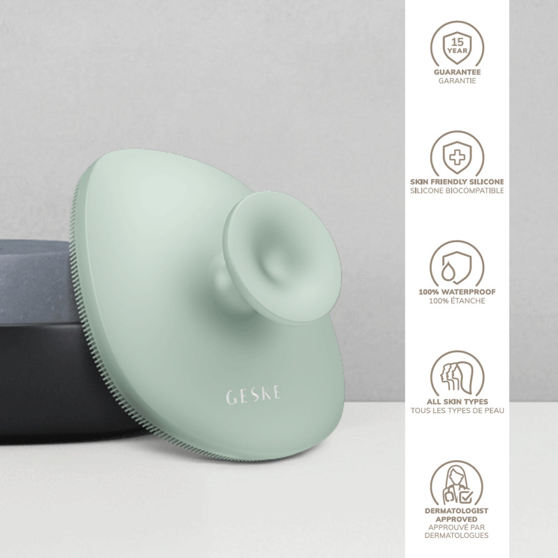 Щітка для тіла GESKE Body Brush 4 в 1 green