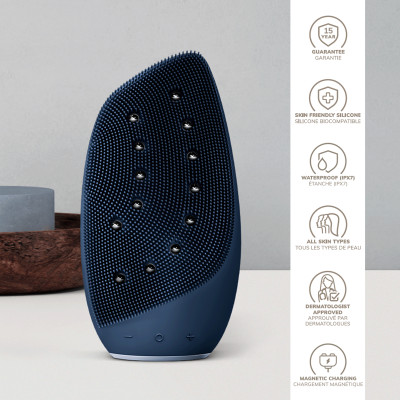 Очищувальна щітка для обличчя GESKE Sonic Thermo Facial Brush&Face-Lifter 8 в 1 midnight