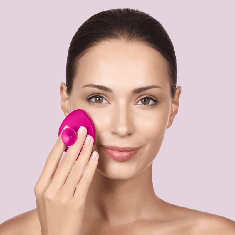 Щітка для обличчя GESKE Facial Brush 4 в 1 з тримачем magenta