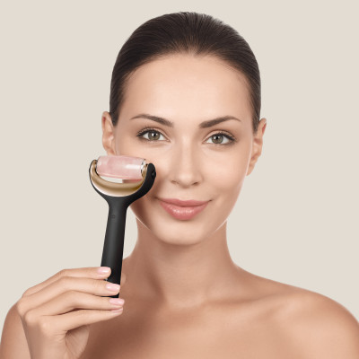 Ролер для голкової мезотерапії обличчя та тіла GESKE MicroNeedle Face&Body Roller 9 в 1 gray
