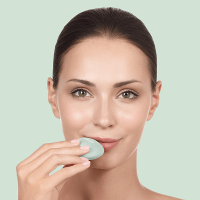 Пристрій для збільшення обʼєму губ GESKE Lip Volumizer&Booster 4 в 1 Small green