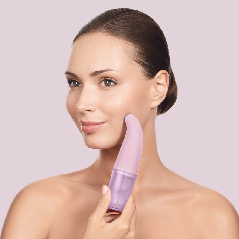 Очищуючий засіб для обличчя GESKE Aqua-Stream Face Cleanser pink