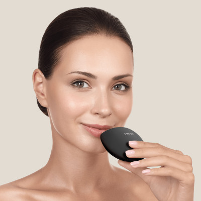 Пристрій для збільшення обʼєму губ GESKE Lip Volumizer&Booster 4 в 1 Big gray