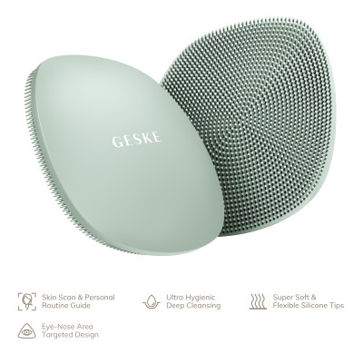 Щітка для обличчя GESKE Facial Brush 4 в 1 green