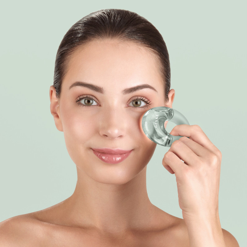 Масажер для очей GESKE Cool&Warm Eye Massager 7 в 1 green