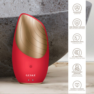 Електронна звукова термощітка для обличчя GESKE Sonic Thermo Facial Brush 6 в 1 red