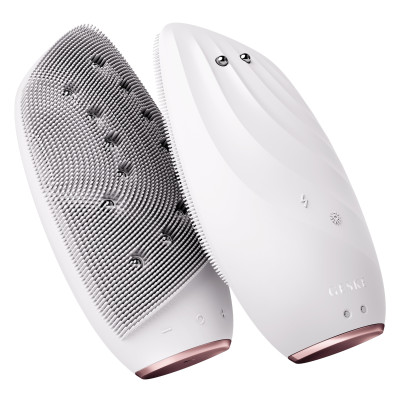 Очищувальна щітка для обличчя GESKE Sonic Thermo Facial Brush&Face-Lifter starlight