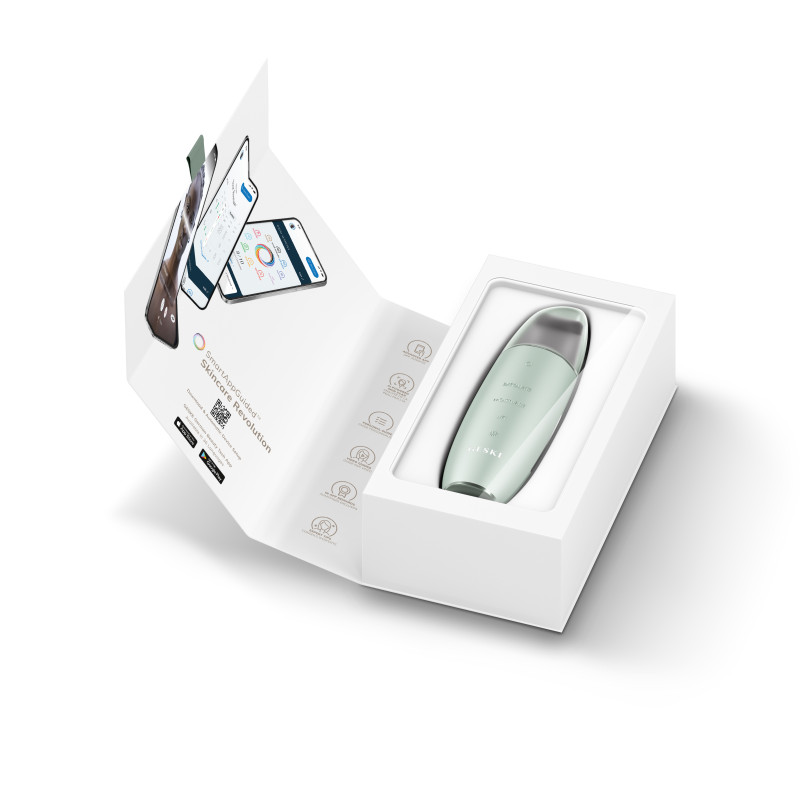 Мікрострумовий скрабер для шкіри та усунення чорних точок GESKE MicroCurrent Skin Scrubber&Blackhead Remover 9 в 1 green