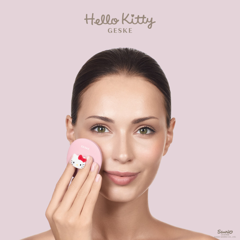 Щітка для обличчя GESKE Facial Brush 3 в 1 by Hello Kitty з тримачем pink