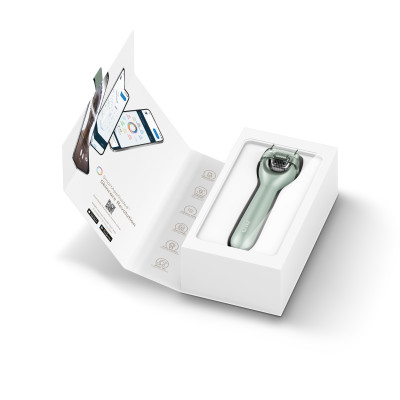 Електронний ролер для обличчя з мікроголками GESKE MicroNeedle Face Roller 9 в 1 green