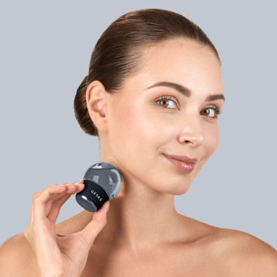 Масажер для обличчя і тіла GESKE Cool&Warm Face and Body Massager black